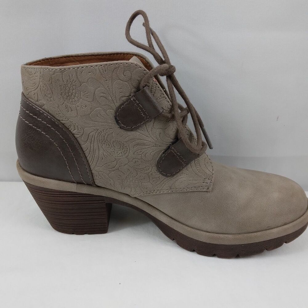 Eurosoft Softt Talen Embossed Brown Ankle Booties Boho Peasant Women's Size 6 M - Picture 7 of 10